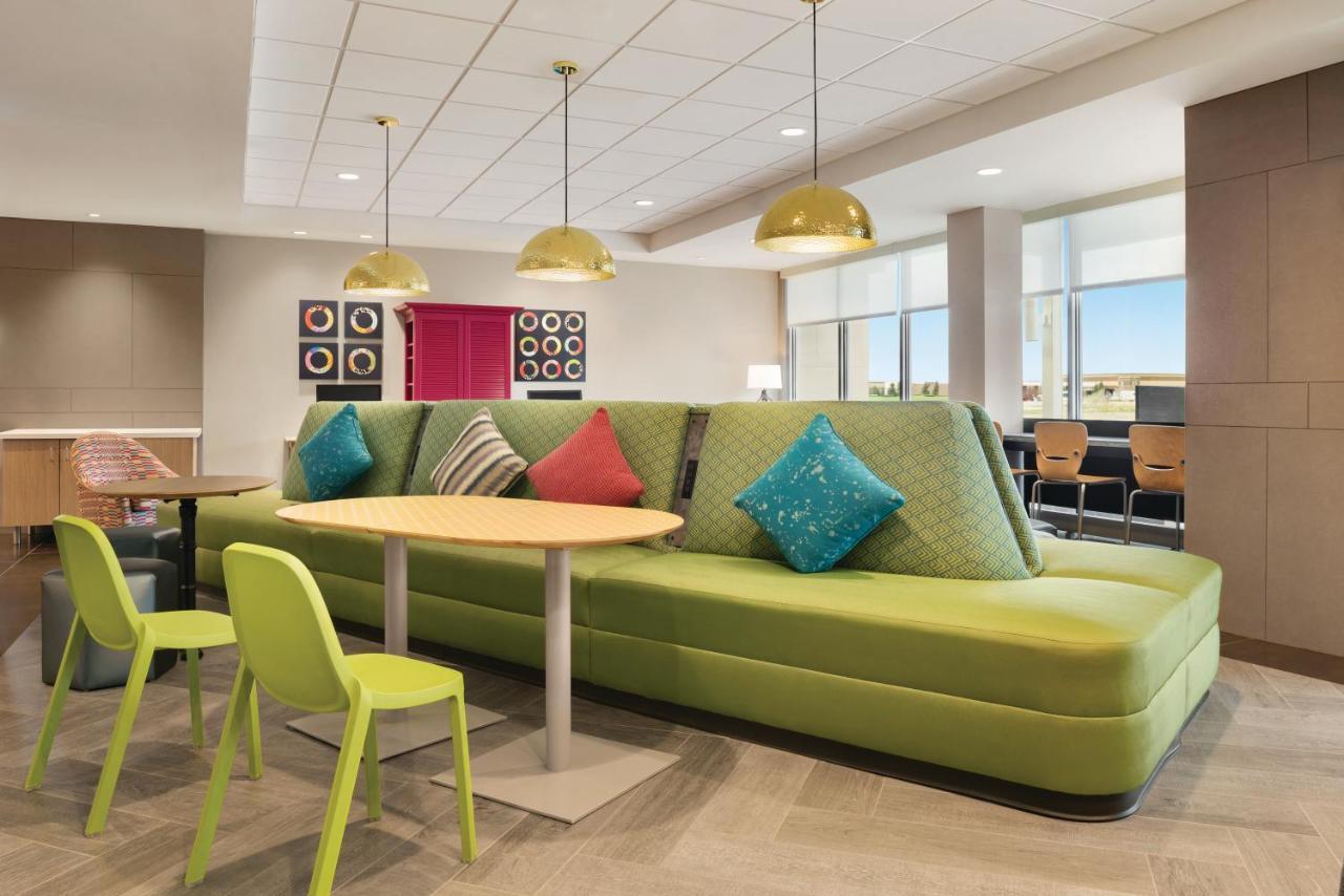 Home2 Suites By Hilton Brooklyn Park Minneapolis Esterno foto